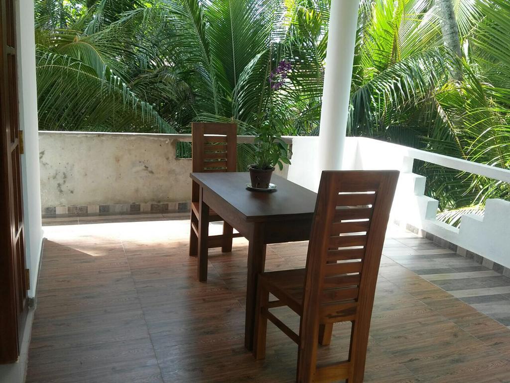 New Bimal Villa Bentota Extérieur photo